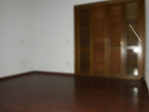 Imagem 11 de 17 de Locação Na Serra Da Cantareira, 330 M², 4 Suítes, Living Para 3 Ambientes, Sala De Jantar