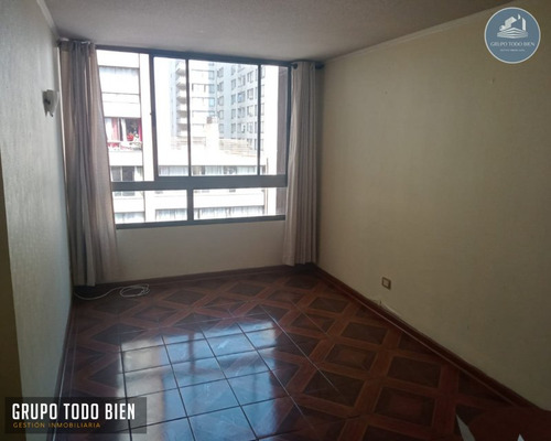 Departamento En Arriendo(2d 1b) En Centro Histórico De Santi