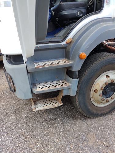 - Mercedes-benz Axor 2831 6x4 Ano 2011 Traçado Caçamba Curto