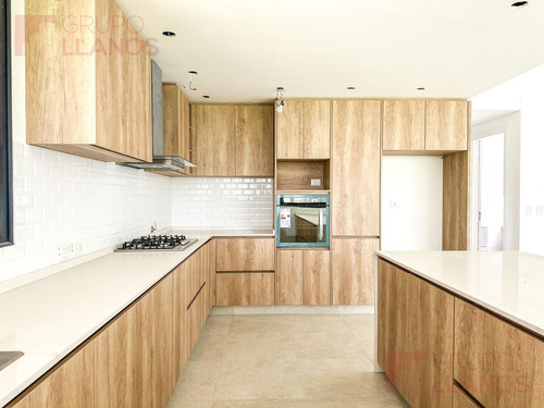Venta De Casa A Estrenar Con 3 Dormitorios Con Vista Al Golf En Everlinks