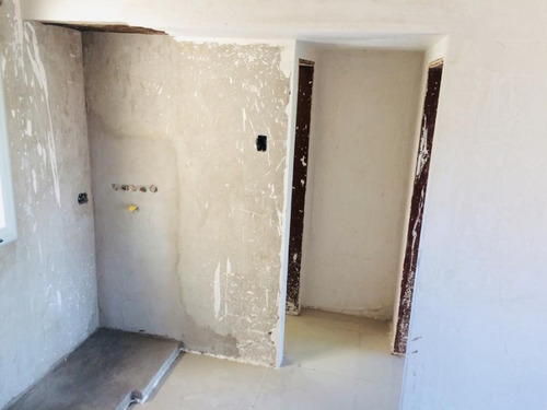 Imagen 3 de 5 de Departamentos De 2 Ambientes En Venta - Moron Norte