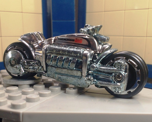 Priviet Motocicleta Dodge Tomahawk Plata Hot Wheels Hw 1