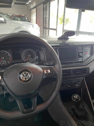 Imagen 11 de 16 de Volkswagen Polo 2018 1.6 Msi Trendline