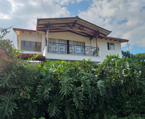 Venta De Casa Campestre Potrerito, Jamundí 3979.