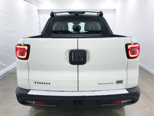 Imagem 7 de 15 de Fiat Toro Turbo 270 Endurance