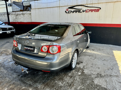 Volkswagen Vento 2.0 Tdi Sportline