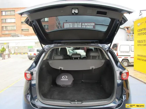 Mazda CX-5 TOURING 4X2 2000CC AT AA