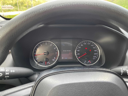 Imagen 10 de 11 de Toyota Rav4 2019 2.5 Le 204hp At
