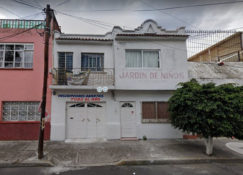 Casa En Ramon Fabie, Asturias, Cuauhtemoc// Cerca Estaciones Del Metro Chabacano Y Viaducto (dg3)