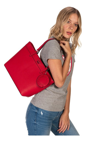 Bolsa carryall Guess Garren color rojo