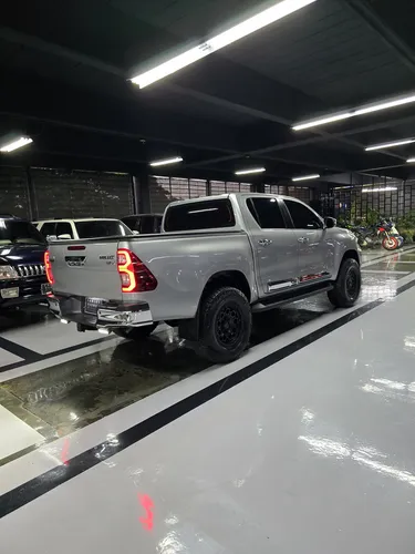 Toyota Hilux 2.8