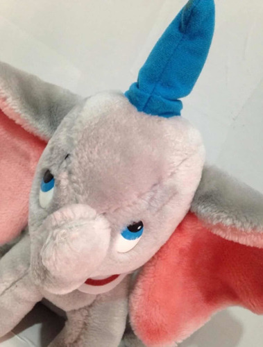 Personaje Dumbo De Peluche 32cm Usado 42pa