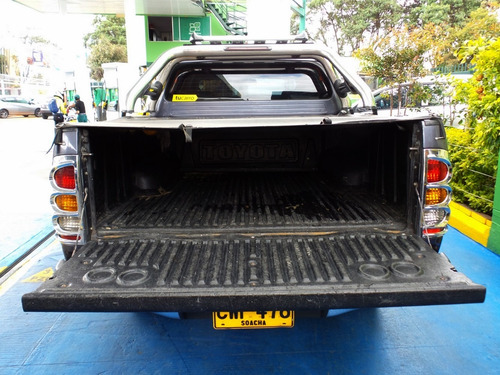 Toyota Hilux 2.5 Mt