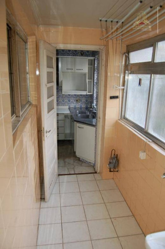 Imagem 13 de 19 de Apartamento A Venda Na Rua Carlos Von Koseritz, Três Dormitórios - Ap1019