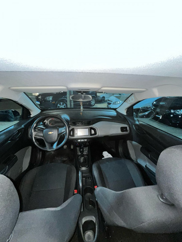 Chevrolet Onix ONIX HATCH Joy 1.0 8V Flex 5p Mec.