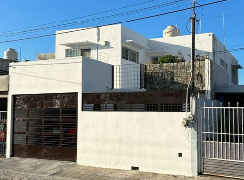 Casa Venta: Chuburna De Hidalgo, Hidalgo De Chuburná, Mérida, Yucatán, México