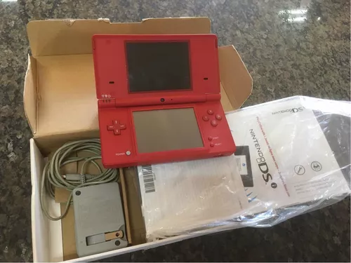 Nintendo DSi Red