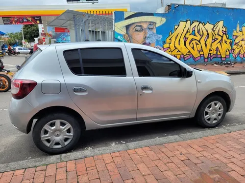 Renault Sandero 1.6 Authentique