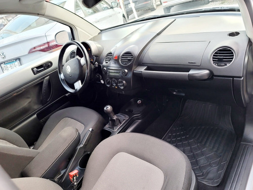 Imagen 11 de 13 de Volkswagen Beetle 2.0 Gls Qc Std Modelo 2009