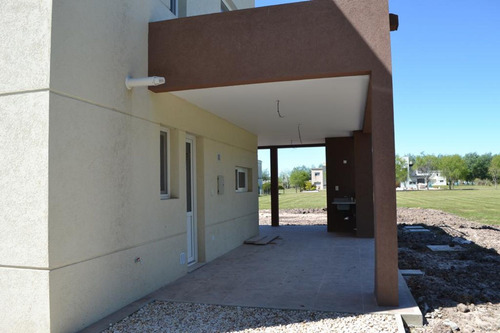 Casa En Haras Del Sur Ii