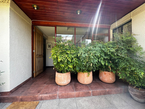 Casa En La Mejor Ubicación De Vitacura