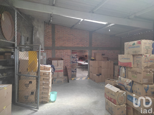 Venta Bodega 0 Ambiente Santa María Ahuacatitlán