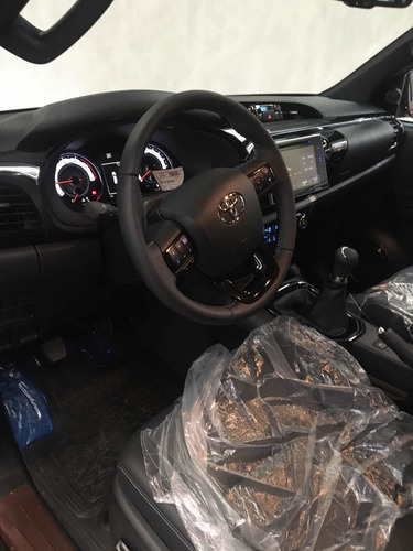 Toyota Hilux 2.8 Cd Srx 177cv 4x2 2019