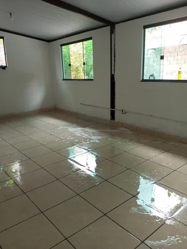 Vendo Excelente Imóvel Com Duas Casas Independentes - Frimisa / Santa Luzia - Mg