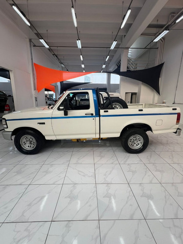 Ford F-1000 4.9 I Xl 4x2 Cs Gasolina 2p Manual