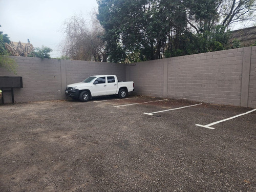Venta Local A Estrenar Con Cochera Pilar Km 53