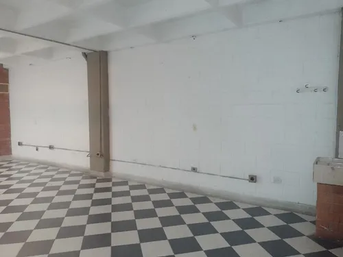 Bodega En Arriendo Ubicado En Medellinguayabal (24680).