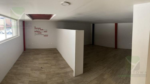Imagen 12 de 22 de Casa O Edificio Comercial Ideal Para Oficinas En Colonia México A Una Cuadra De Paseo Montejo