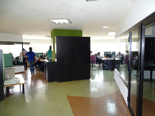 Excelente Oficina En Venta En Excelente Torre Ejecutiva Codigo 568069