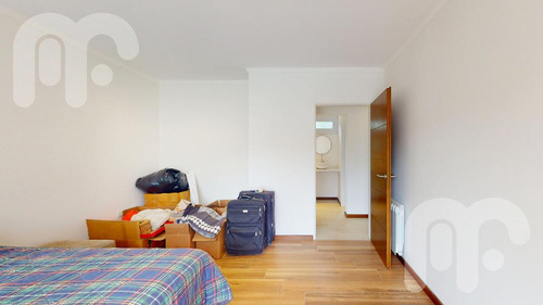 Venta Casa De 4 Dormitorios En Miralagos