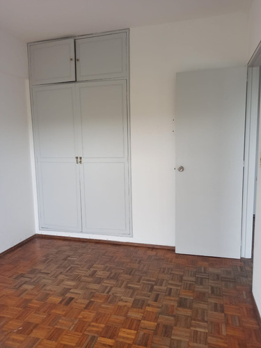 Imagen 6 de 16 de Living Con 3 Dormitorios Con Placares 2 Baños Completos Cocina Definida Tza Lavadero Gge Fijo