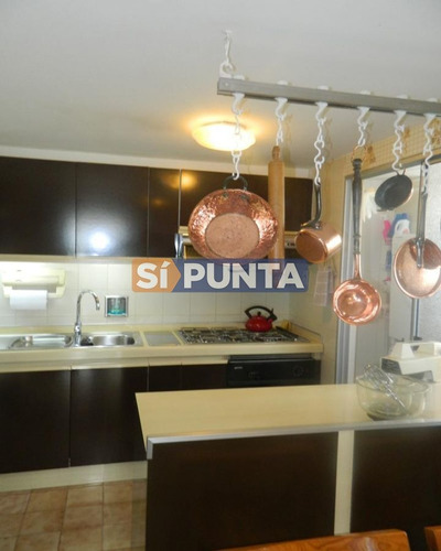 Imagen 9 de 17 de Primeras Paradas De La Mansa