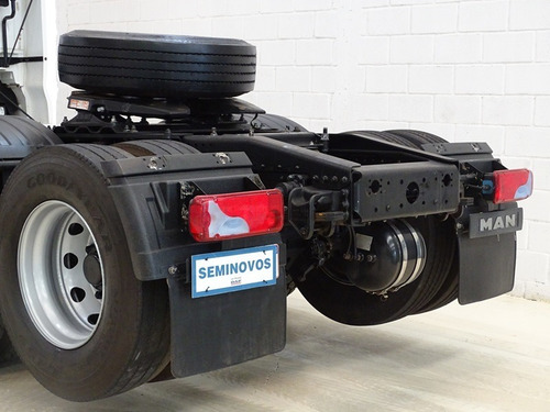 Imagem 4 de 14 de Man Tgx 28.440 6x2 Diesel 6x2 2p (diesel)(e5) 2019/2020 Via