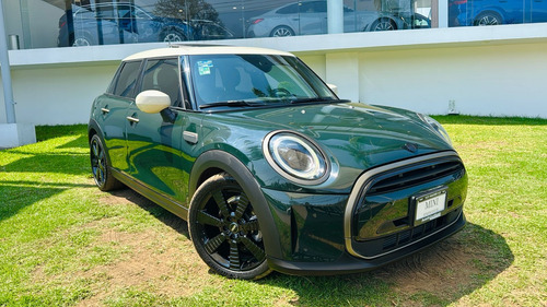 Mini Cooper Resolute