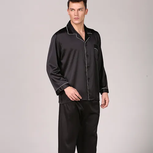 Pijama negro hombre sale