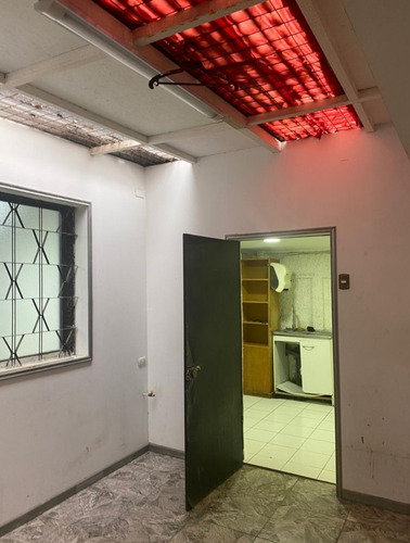 Excelente Casa Comercial, Mejor Ubicación Imposible
