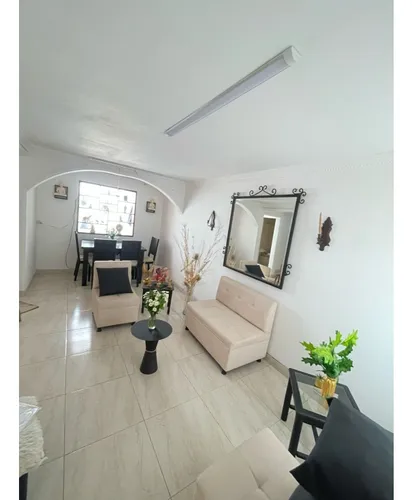 Casa Unifamiliar En Venta En Calatrava Itagüí