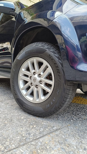 Imagen 8 de 18 de Toyota Fortuner