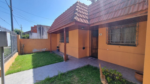 Casa En Venta Calle 42bis E/122 Y 124 - Ensenada