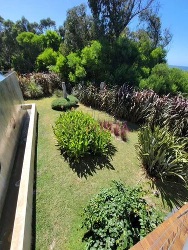 Casa En Venta De 3 Dormitorios En Santa Mónica