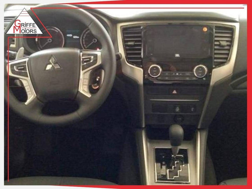 Imagem 7 de 9 de Mitsubishi L200 Triton 2.4 16v Turbo Diesel Sport Hpe Cd 4p