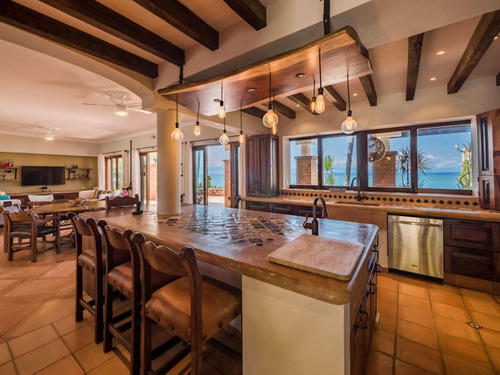 Imagen 7 de 14 de Casa En Venta, Frente A Playa, Bucerias $2,650,000 Usd