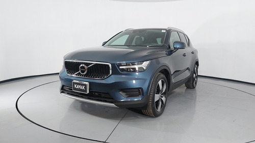 Volvo Xc40 2.0 T4 Momentum Auto