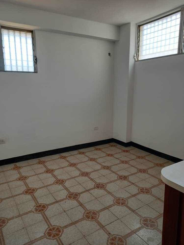Imagen 7 de 8 de Alquilo Excelente Apto Sector Pozuelos Plc