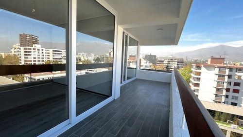 Departamento En Venta De 4 Dorm. En Las Condes