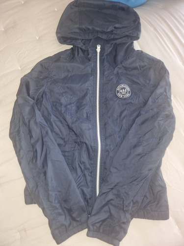 Campera Abercrombie Rompevientos. Niños Talle L